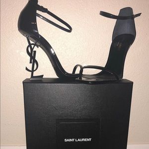 Meet your Posher, Salina